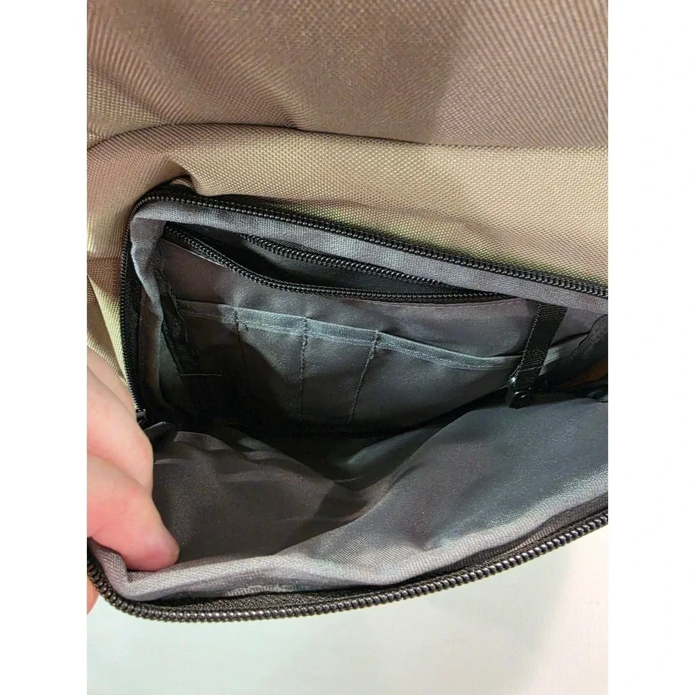 Volcom Variable Backpack Dark Khaki D6532512 Padded Laptop Sleeve New - Picture 7 of 7